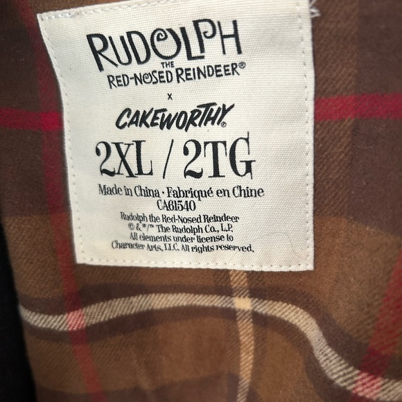 Brown Plaid CakeWorthy Rudolph Flannel NWT. Unisex - Picture 8 of 8